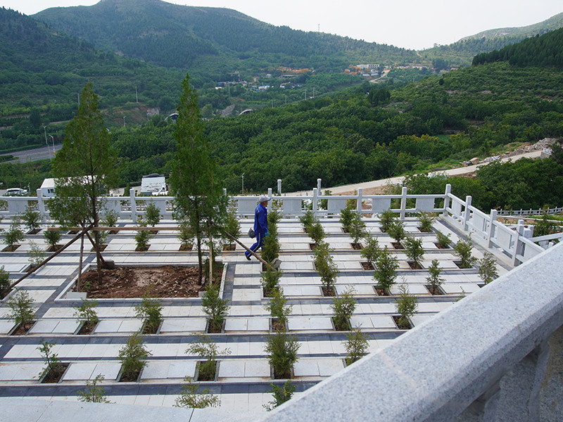 官山陵園