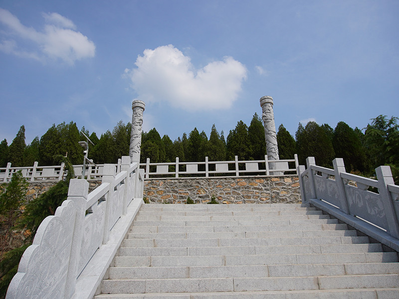 官山陵園環(huán)境